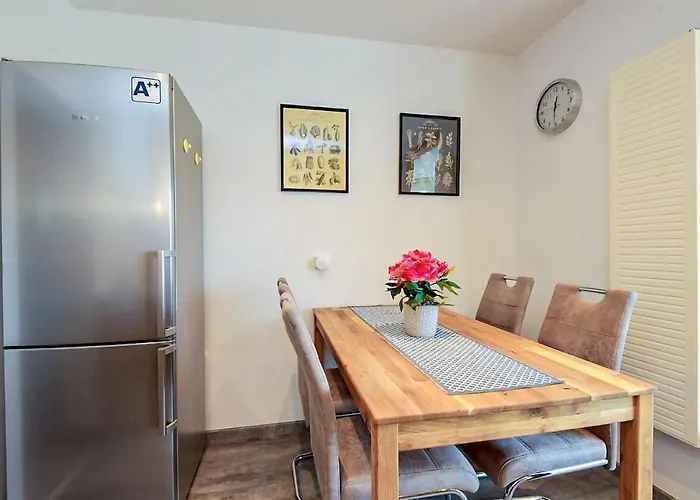 Stunning In Lägenhet Zella-Mehlis